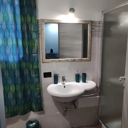 Gasthuis A Casa Di Lina Olbia