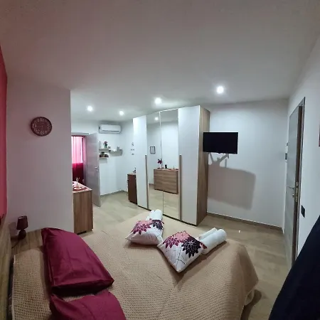 Guest house A Casa Di Lina Olbia